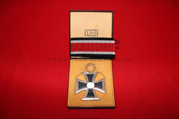 Eisernes Kreuz 2.Klasse 1939 im LDO Etui