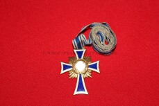 Ehrenkreuz der deutschen Mutter in Gold