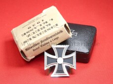 Eisernes Kreuz 1.Klasse 1939 im Umkarton - MINT Condition