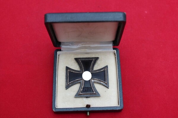 Eisernes Kreuz 1.Klasse 1939 im grünen Etui 