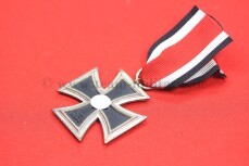 Eisernes Kreuz 2.Klasse mit Band - Selten