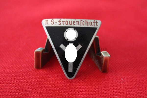 großes Mitgliedsabzeichen Nationalsozialistische Frauenschaft ( NSF )