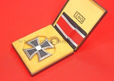 Eisernes Kreuz 2.Klasse 1939 im LDO Etui - MINT CONDITION