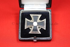 Eisernes Kreuz 1.Klasse 1939 an Schraube im LDO Etui