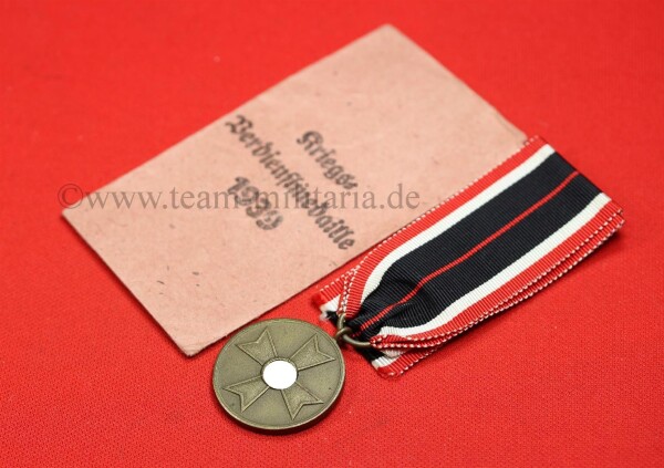 Medaille zum Kriegsverdienstkreuz mit Tüte