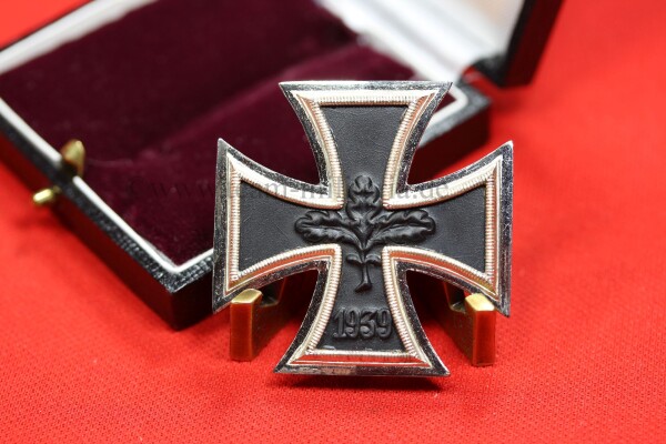  Eisernes Kreuz 1.Klasse 1939 im Etui - 57iger 