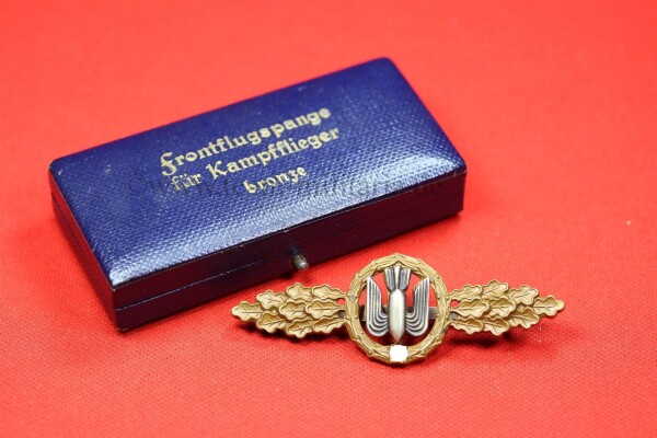 Frontflugspange für Kampfflieger in Bronze im Etui - MINT CONDITION