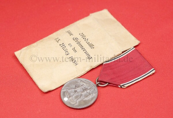Medaille zur Erinnerung an den 13.März 1938 mit Tüte - SELTEN