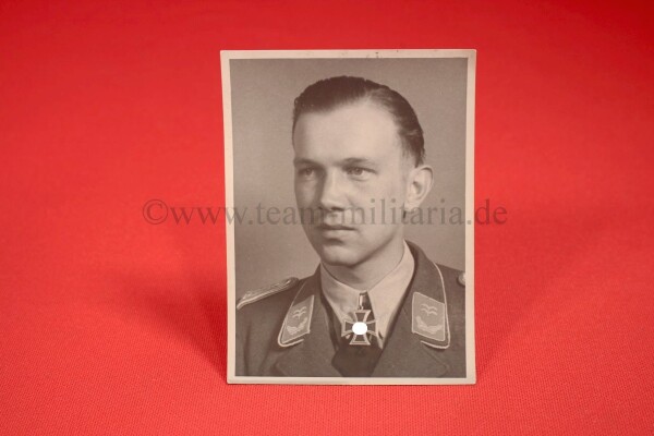 Portrait des Staffelkapitän Stukafliegers Oberleutnant...