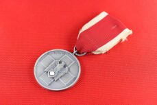Medaille f&uuml;r deutsche Volkspflege am Band