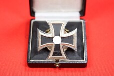 Eisernes Kreuz 1.Klasse 1939 an Schraubscheibe -MINT...