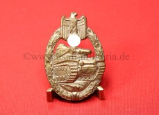 Panzerkampfabzeichen in Bronze -MINT CONDITION - EXTREM...