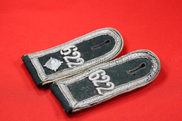 Schulterstücke für einen Feldwebel der Infanterie Regiment 622