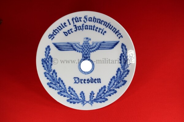 Gedenkteller "Schule I für Fahnenjuncker der Infanterie Dresden"
