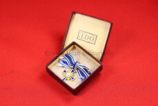 Miniatur Mutterkreuz Gold an Damenschleife im LDO Etui 