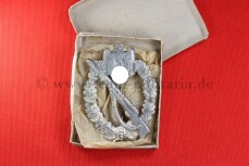 Infanteriesturmabzeichen in Silber in Schachtel