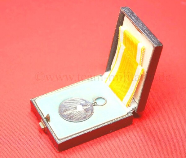 Medaille "Rettung aus Gefahr" im Etui mit Band Silber 1933 -1945 - SEHR SELTEN 