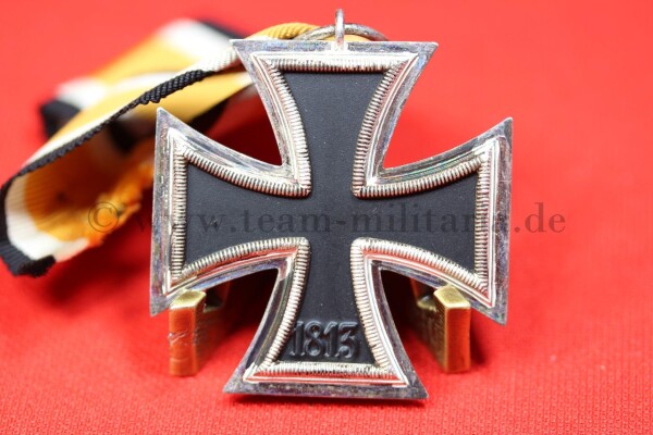 frühes Eisernes Kreuz 2.Klasse 1939 mit orangenen Band