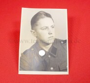 SS-Mann Portrait in Uniform