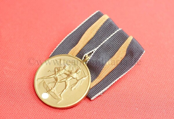 Medaille 1.Oktober Sudetenland an Einzelspange