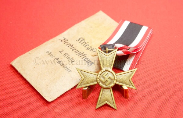 Kriegsverdienstkreuz 2.Klasse ohne Schwerter in Tüte - MINT