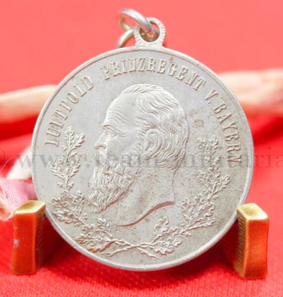 Medaille Vereinigung Gemeinden Krumbach & Hürben 1.Okt. 1902 am Band