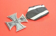 Eisernes Kreuz 2.Klasse 1914 mit Band - SELTEN