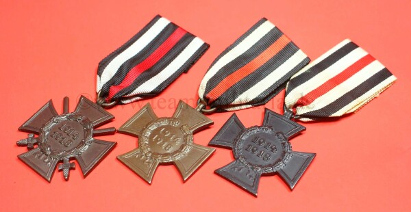 3 x Weltkriegskreuz Frontkämpfer, Witwen