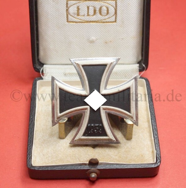 Eisernes Kreuz 1.Klasse 1939 im Etui (Doppelpunze) - MINT CONDITION