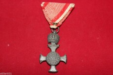 Eisernes Verdienstkreuz 1916 mit Krone Tapferkeitsmedaille 