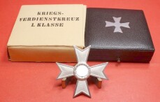 Kriegsverdienstkreuz 1.Klasse 1939 ohne Schwerter im...
