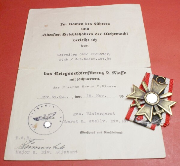 Kriegsverdienstkreuz 2.Klasse 1939 mit Schwertern  mit Verleihungsurkunde
