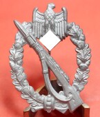 Infanteriesturmabzeichen in Silber - Hersteller...