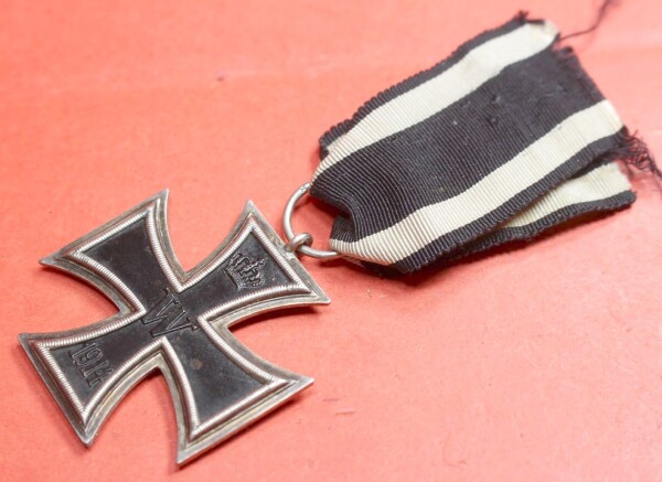 Eisernes Kreuz 2.Klasse 1914 am Band - SELTEN