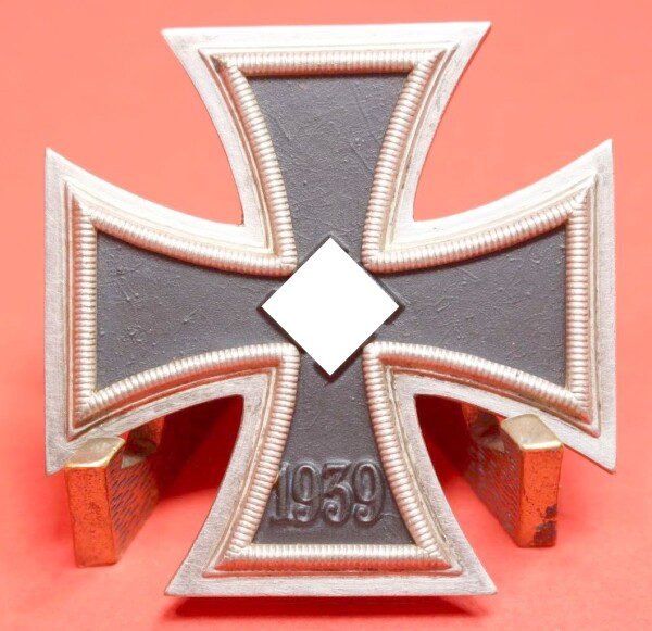 Eisernes Kreuz 1.Klasse 1939 - TOP STÜCK  (3 = Deumer)