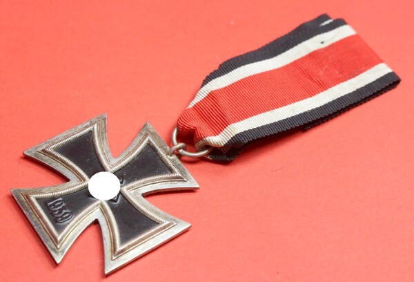 Eisernes Kreuz 2.Klasse mit Band -SELTEN