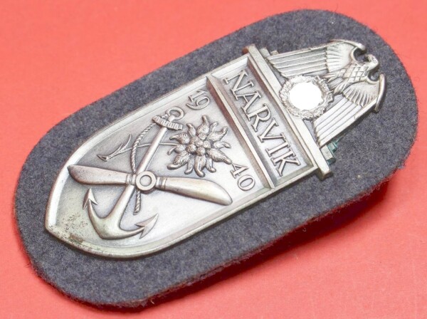 Ärmelschild Narvikschild Silber 1940 der Luftwaffe - CUPAL - SEHR SELTEN