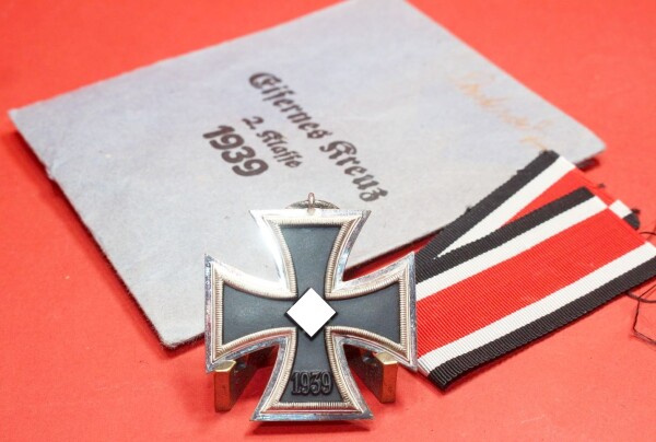 Eisernes Kreuz 2.Klasse 1939 mit Verleihungstüte - MINT CONDITION