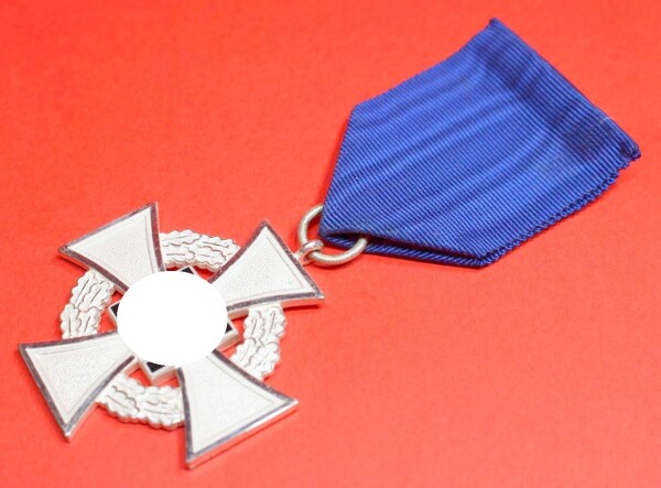 Treudienst-Ehrenzeichen in Silber für 25 Jahre - STONE MINT CONDITION