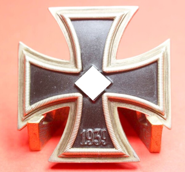 frühes Eisernes Kreuz 1.Klasse 1939 (Juncker)- SEHR SELTEN