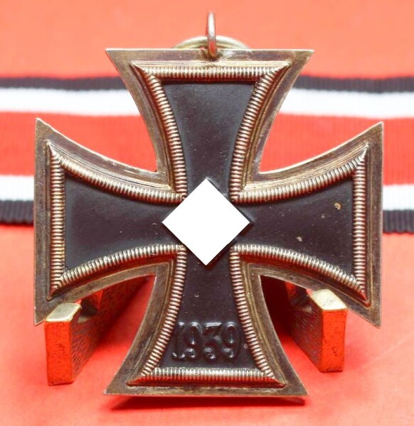 Eisernes Kreuz 2.Klasse 1939 am Band (120 )Österreich - SELTEN