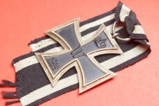 Eisernes Kreuz 2.Klasse 1914 am Band ( CD 800) - SEHR SELTEN