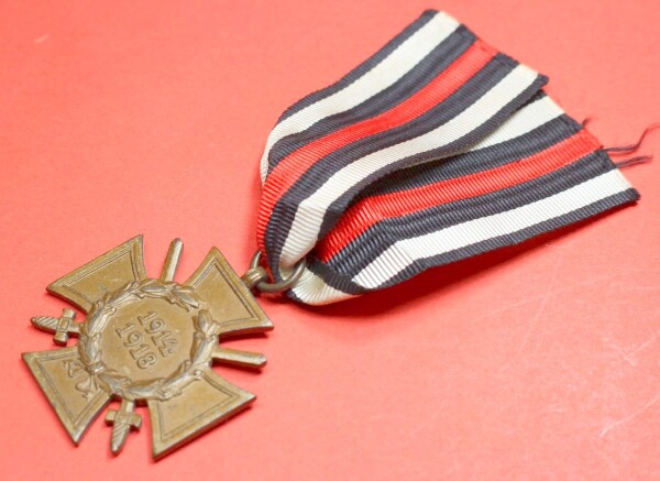 Ehrenkreuz für Frontkämpfer 1914–1918 am Band