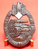 Panzerkampfabzeichen in Bronze - MINT CONDITION