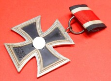 Eisernes Kreuz 2.Klasse 1939 an Bandspange - SELTEN