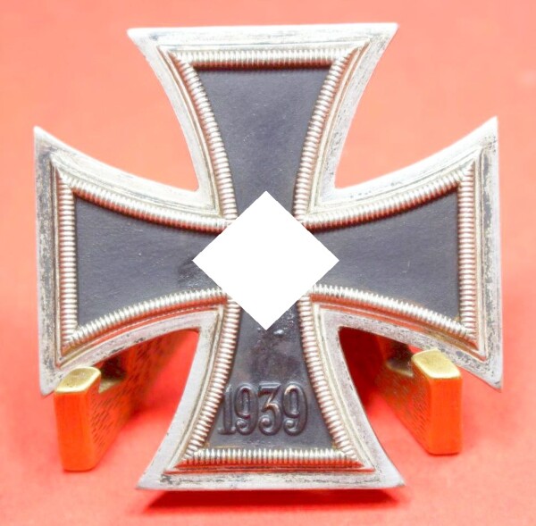 Eisernes Kreuz 1.Klasse 1939 (frühe Schwertnadel - DEUMER)