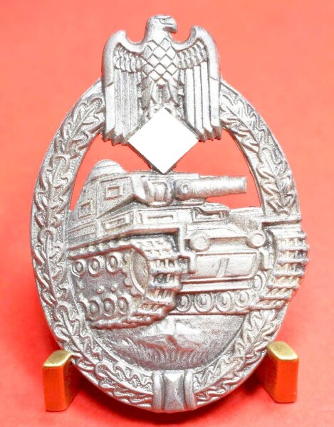Panzerkampfabzeichen in Silber - Mint Condition