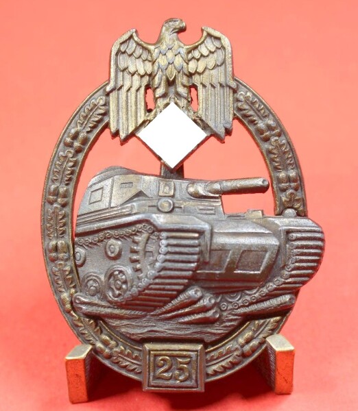 Panzerkampfabzeichen in Bronze mit Einsatzzahl 25 - EXTREM SELTEN