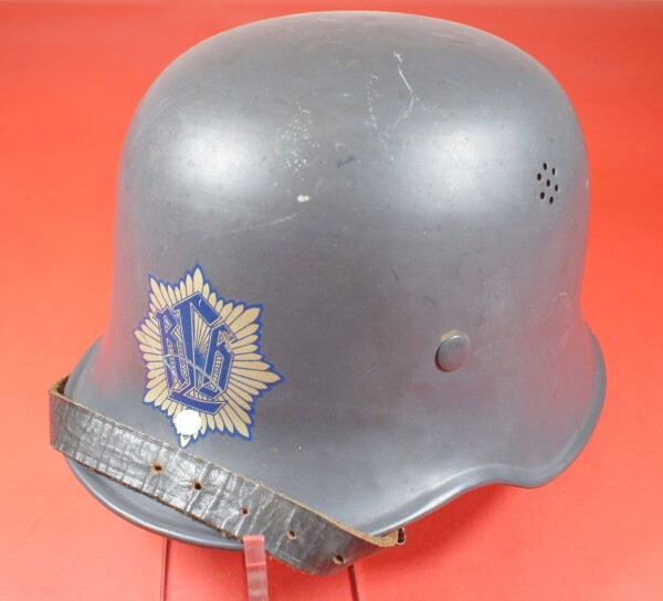 Reichsluftschutzbund (RLB) Stahlhelm der Luftschutzpolizei - SELTEN