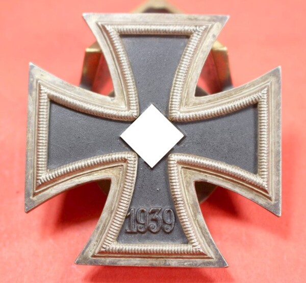 Eisernes Kreuz 1.Klasse 1939 an Schraubscheibe (L/10) - EXTREM SELTEN